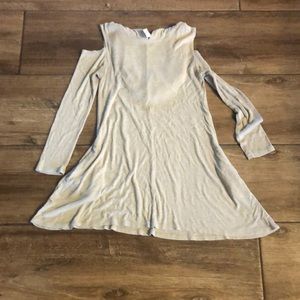 Dress with shoulder cut outs and hood